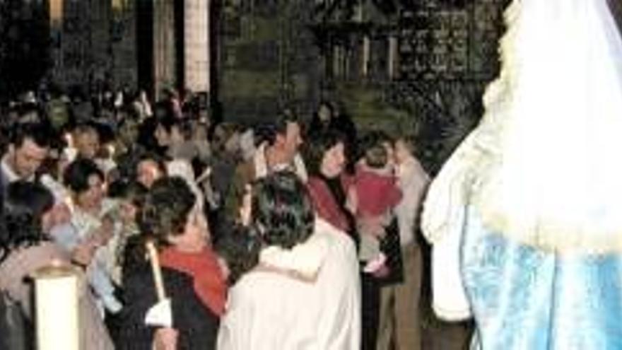 Tartas, procesión y bendición de niños en la Candelaria