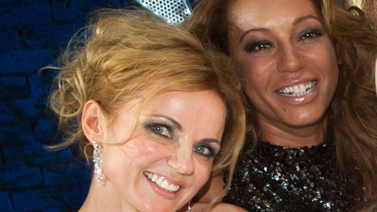 Geri Halliwell y Mel B, dos de las componentes de las Spice Girls.