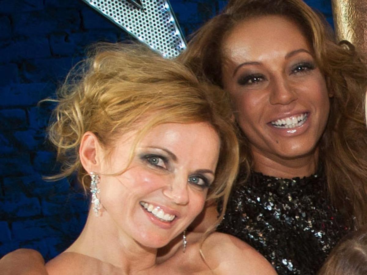 Sigers Mel B, Geri Halliwell, Emma Bunton and Mel C attending the World Premiere of  Spice Girl :  Viva Forever!  in London.