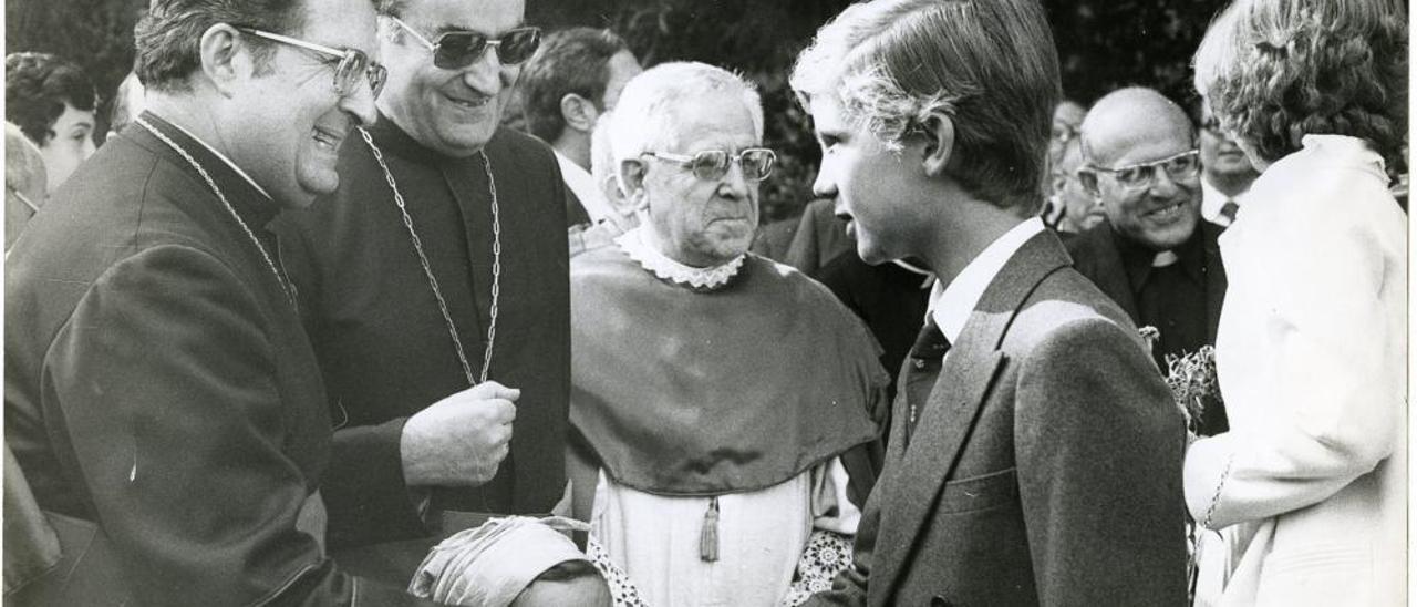 El Príncipe Felipe durante una visita a Covadonga.