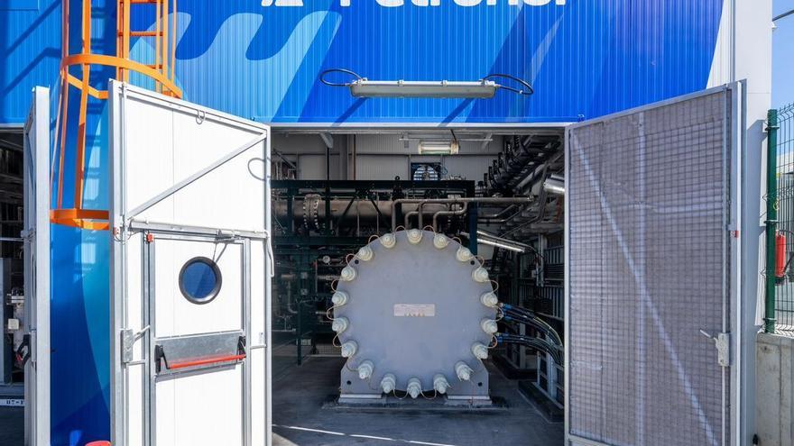 Repsol pone en marcha su primer proyecto de hidrógeno renovable en Petronor