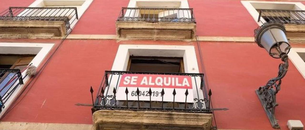 Aumentan los pisos de alquiler en Málaga y los precios de estos.