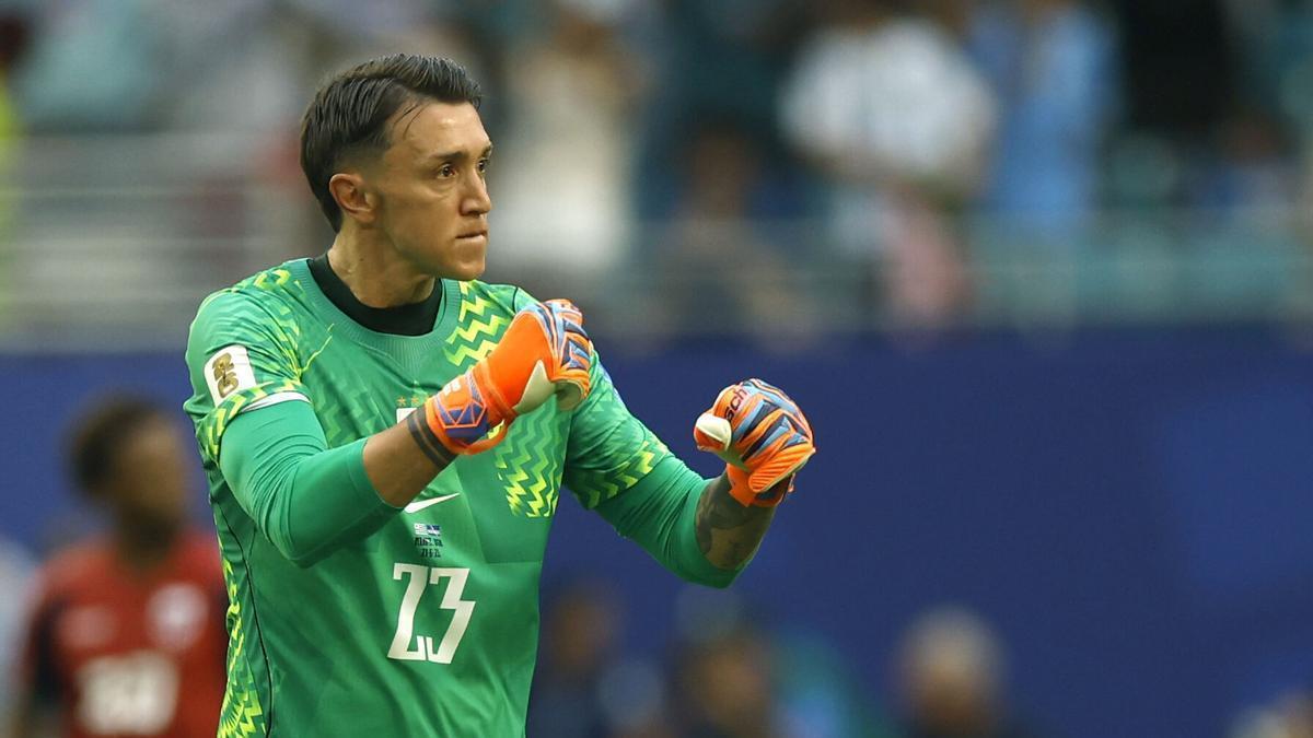 Muslera salió en todas las fotos y Uruguay y Cabo Verde dejaron en bandeja el liderato del grupo a España