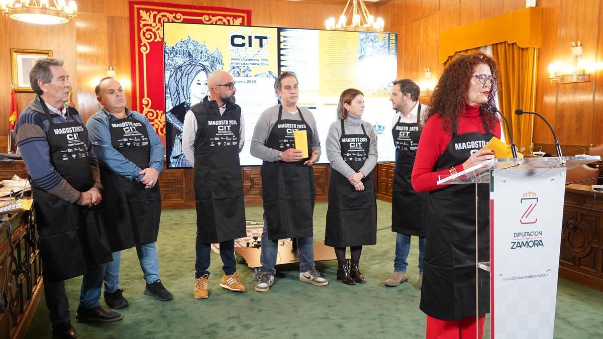 La presidenta del Centro de Iniciativas Turísticas (CIT), Clarisa Rodríguez durante la presentación del magosto 2025.