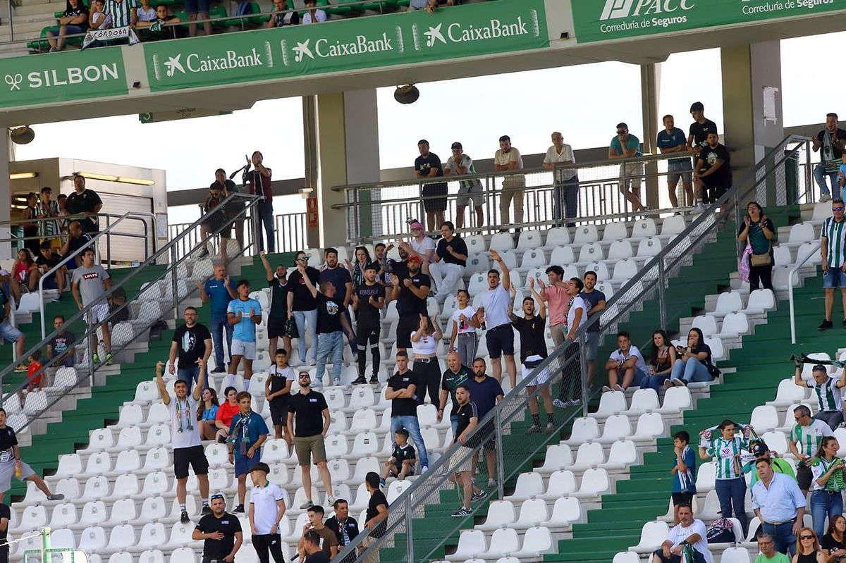 Las imágenes del Córdoba CF - San Fernando