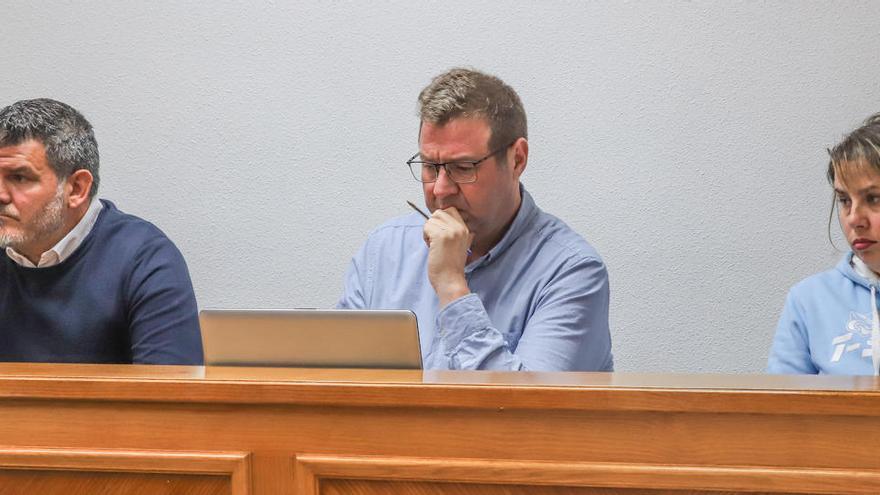 Imagen del grupo municipal de Los Verdes, en el pleno del Ayuntamiento/ Foto Tony Sevilla