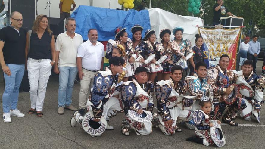 Figueres estreny llaços culturals i socials amb  la comunitat boliviana