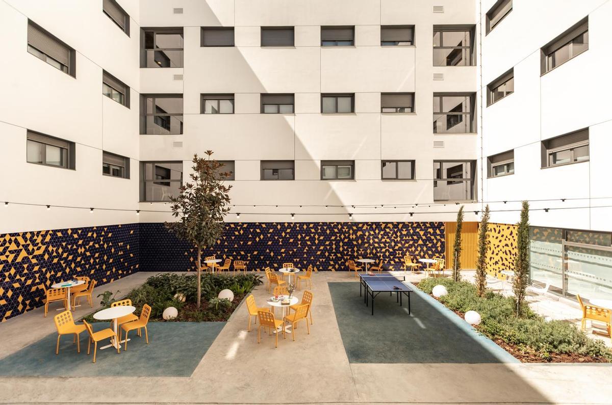 Residencia Universitaria Yugo Bermejales