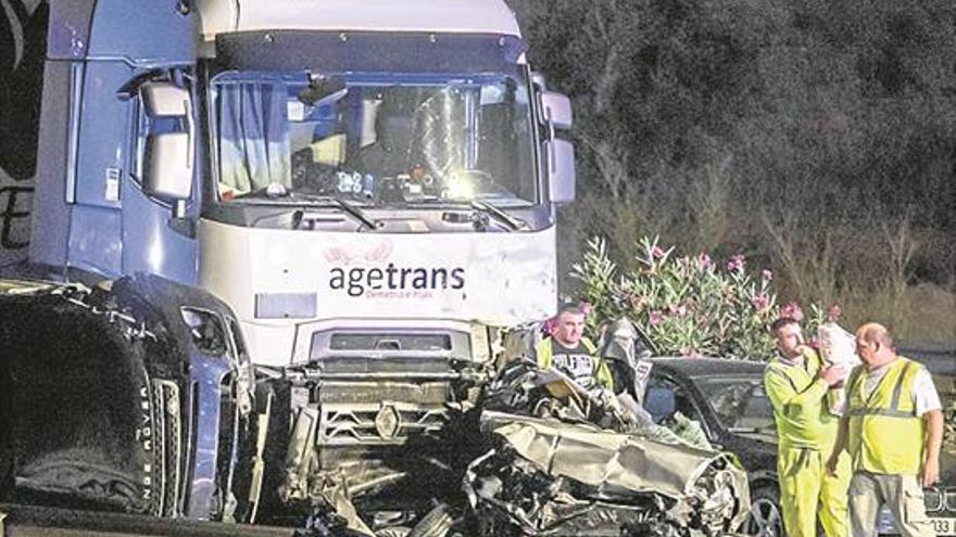 El camionero que causó el accidente con 5 muertos en Murcia iba drogado