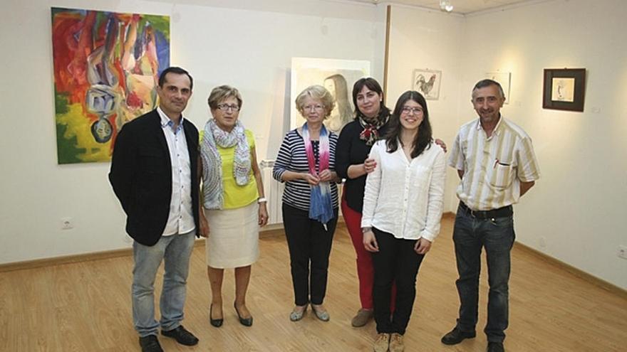 Anabel Montouto inaugura su muestra pictórica en Vista Alegre