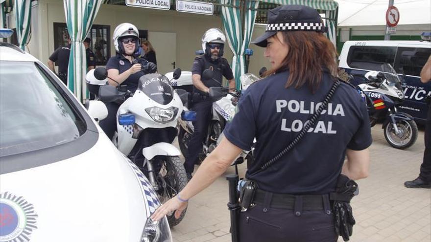 El Ayuntamiento convoca 15 plazas de Policía Local y 6 de bomberos en comisión de servicio