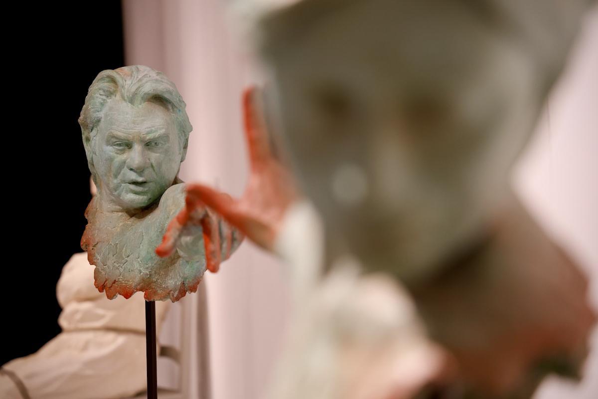 40 años de arte y escultura 40 años de arte y escultura