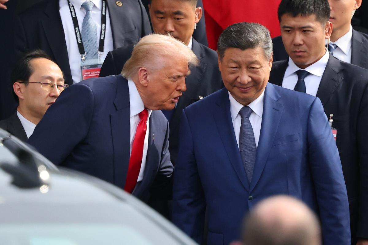 La Xina desafia Trump i desobeeix les sancions imposades contra l’Iran en vigílies de la visita del republicà