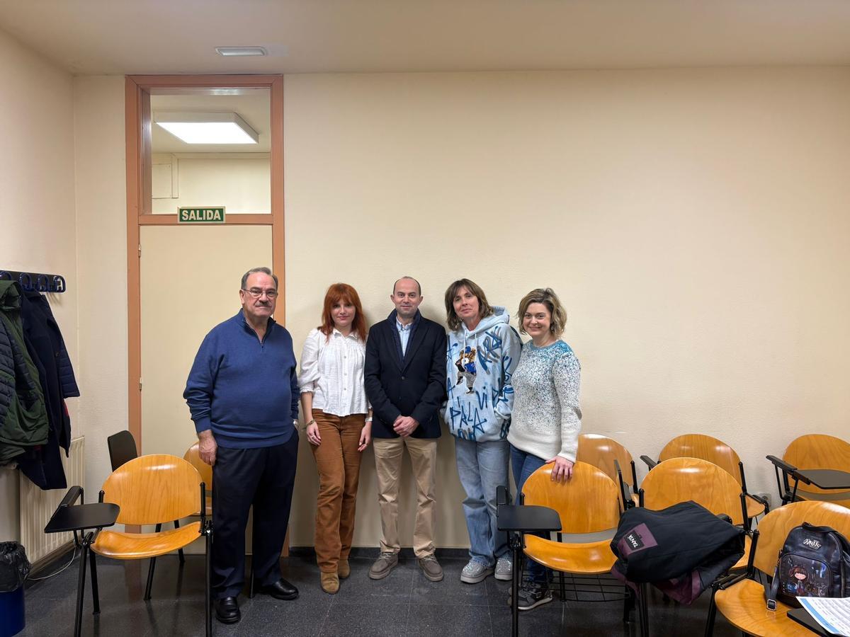 Un momento de la reunión de la comisión directiva de Foro.
