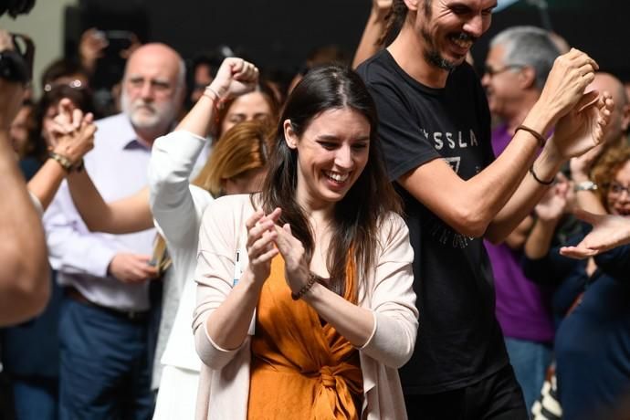 CANARIAS Y ECONOMIA. EDIFICIO MILLER. LAS PALMAS DE GRAN CANARIA. Mitin dePodemos con Irene Montero en el Edificio Elder del Parque Santa Catalina  | 31/03/2019 | Fotógrafo: Juan Carlos Castro