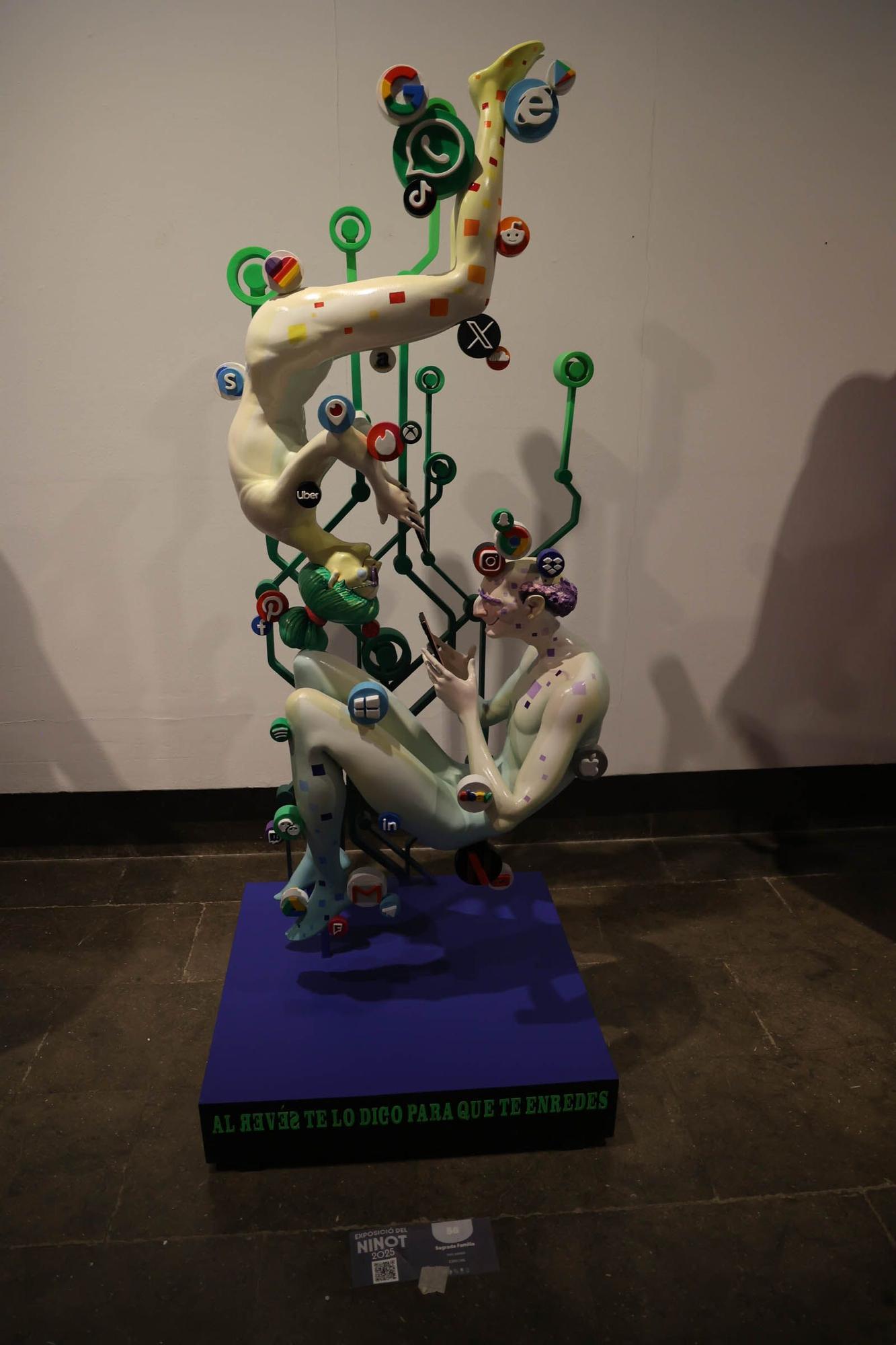 Exposición del Ninot adulto de las hogueras 2025
