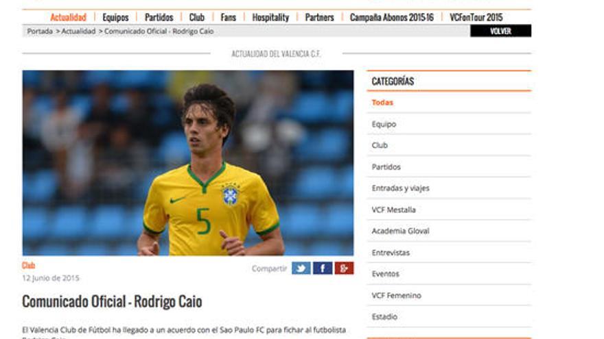 Esta es la versión del Valencia sobre Rodrigo Caio