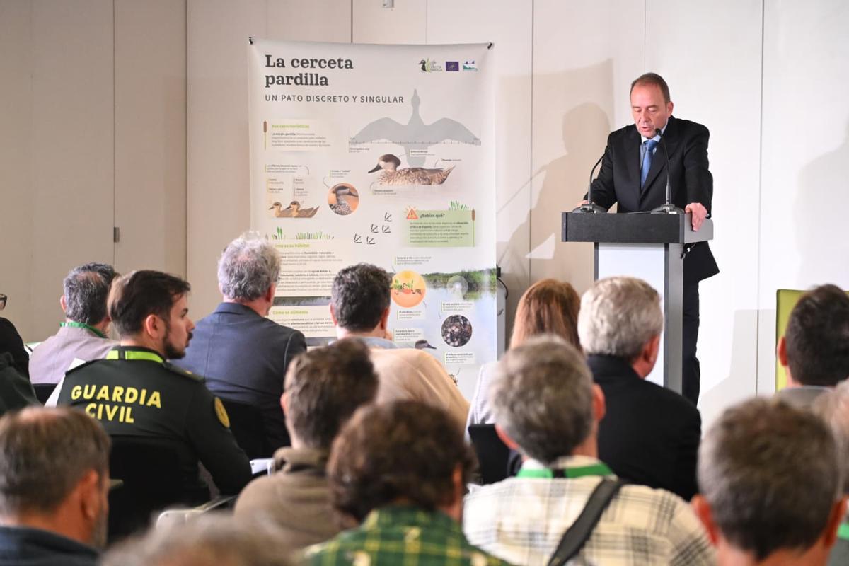 Luis Gomis, director de Medio Ambiente de la Generalitat, en el centro de congresos de Elche