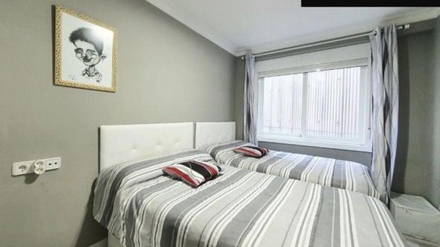 Piso en venta en A Coruña con dormitorio juvenil