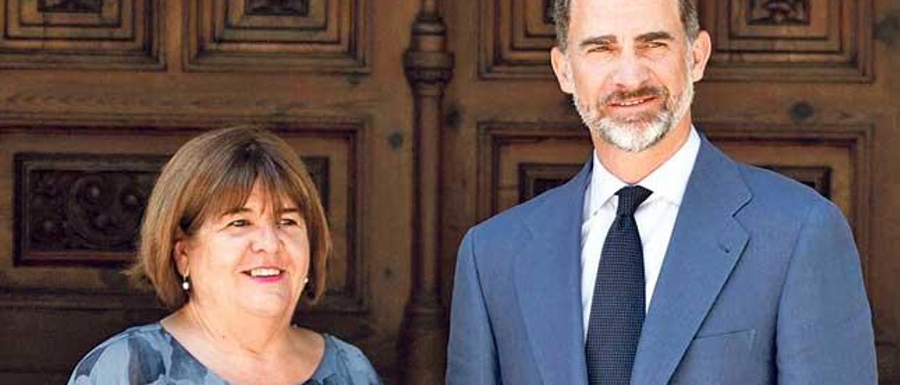 Felipe VI, con Xelo Huertas en Marivent.