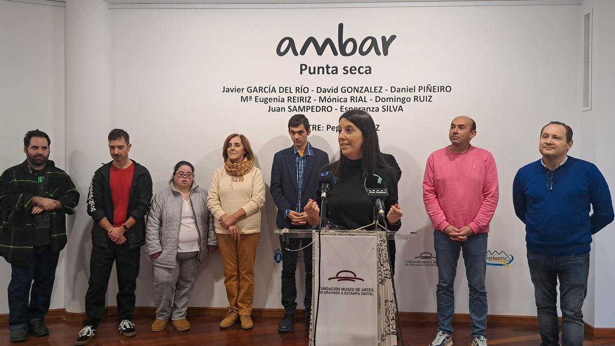 María Sampedro, durante a inauguración da mostra.