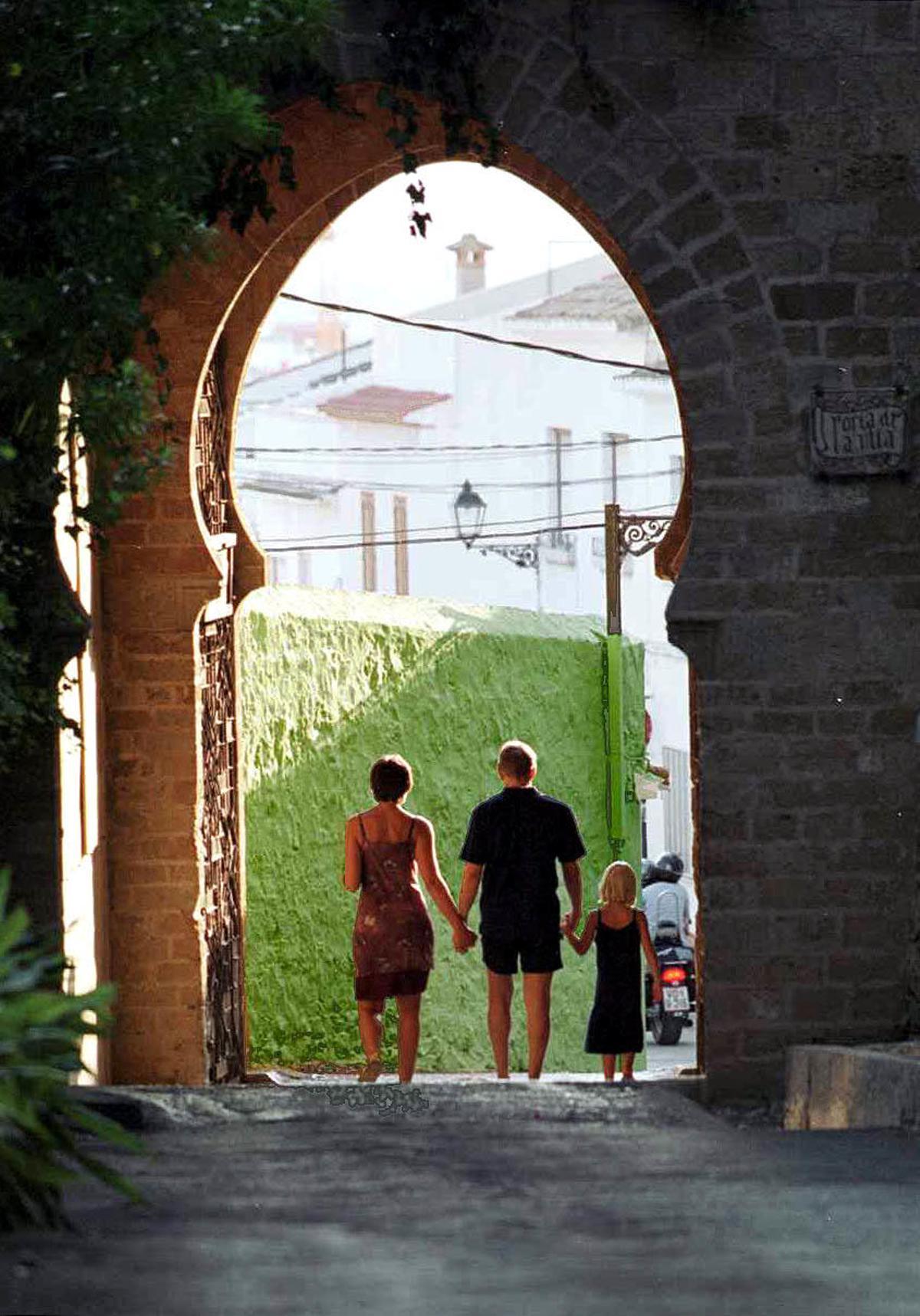 Una pléyade de poetas y eruditos en la Dénia de hace mil años