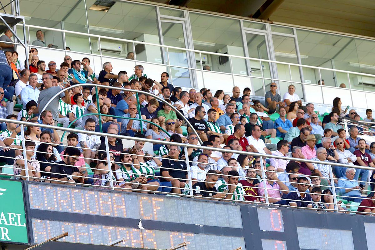 Las imágenes del Córdoba CF - Algeciras