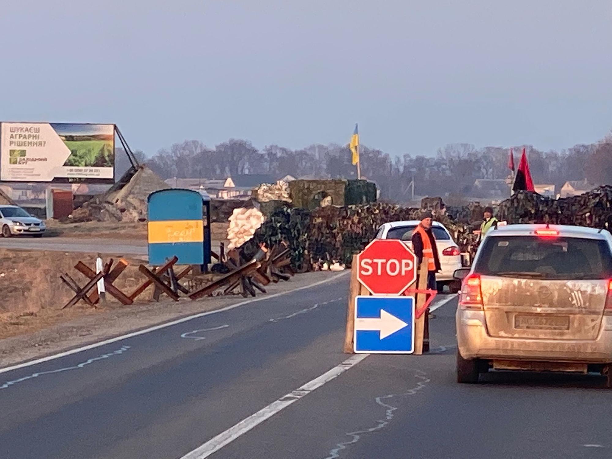 Los grancanarios que llevaron la ayuda humanitaria a Ucrania sortearon barricadas en las carreteras