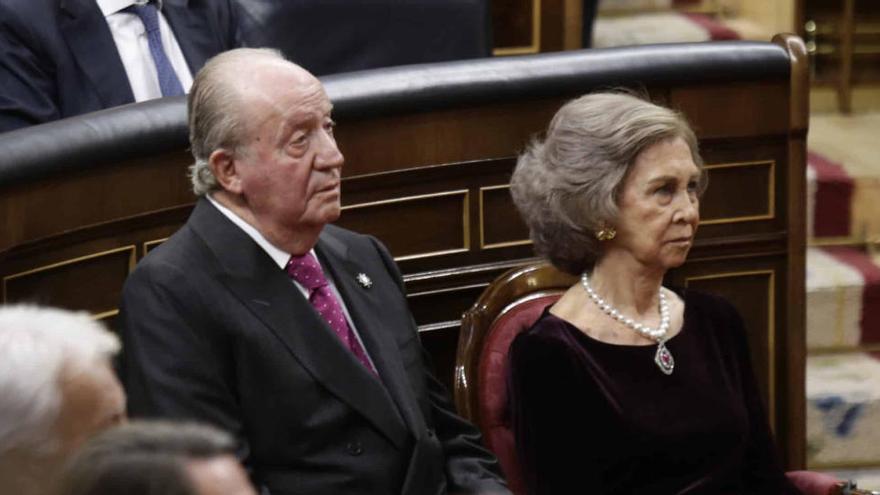 Els reis emèrits Joan Carles i Sofia al Congrés, durant l&#039;acte dels 40 anys de la Constitució el 2018