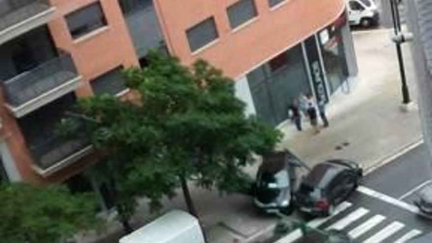 Nuevo accidente en la calle Espejo de Alcoy