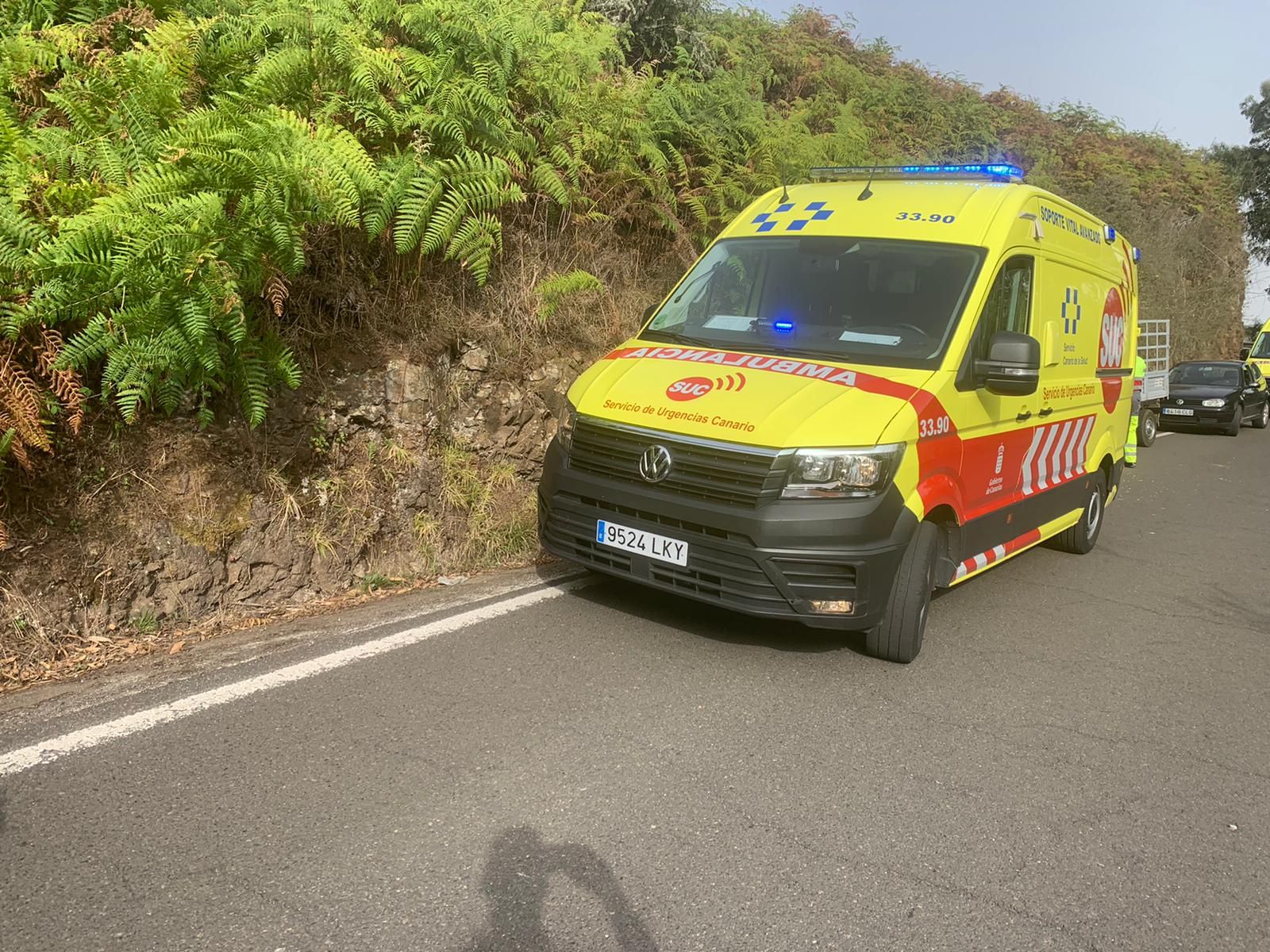 Un hombre de 61 años falleció en el municipio de Arucas tras salirse de la vía e impactar contra una ladera