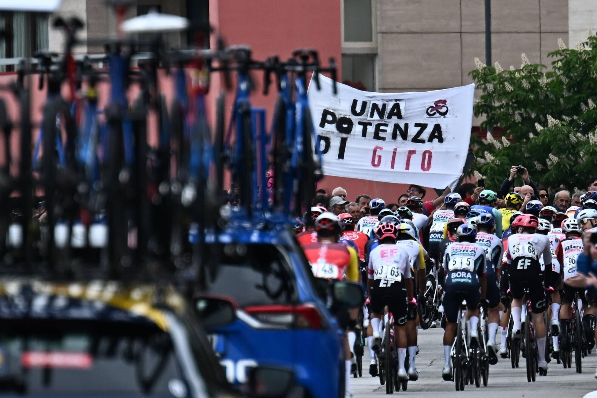  La etapa 6 del Giro de Italia, en imágenes.