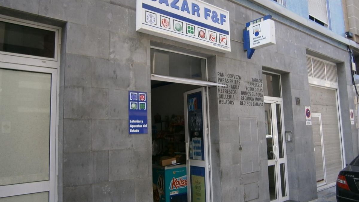 Bazaar F & amp; F, where the first Lottery prize was sold Bazaar F & amp; F, where the first Lottery prize was sold