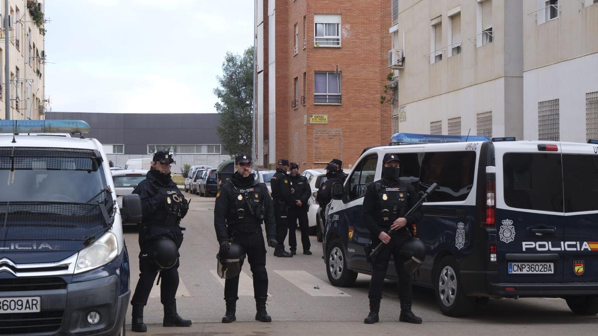 VÍDEO | Tres detenidos en la operación policial contra el crimen organizado en Badajoz