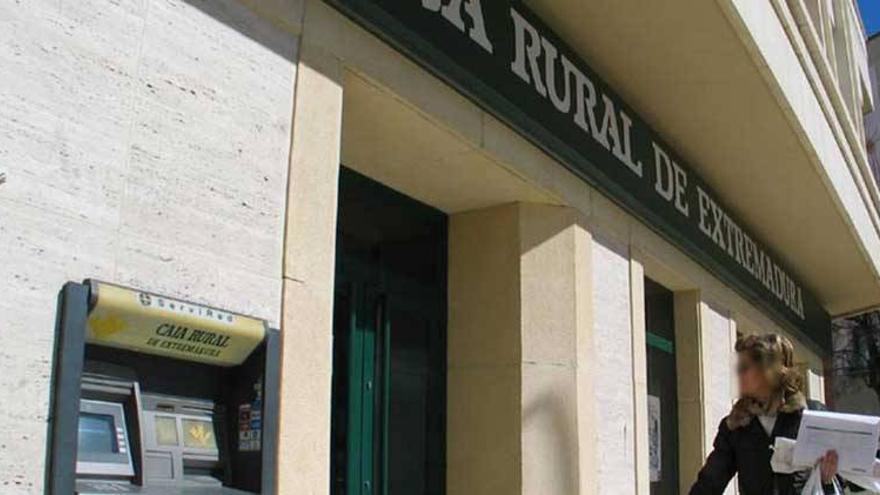 Frente común en defensa de Caja Rural de Extremadura