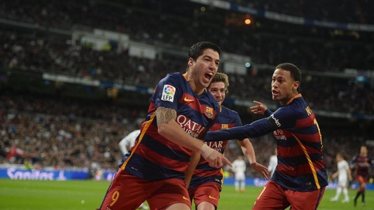 Suárez celebra el primer gol del Barça.