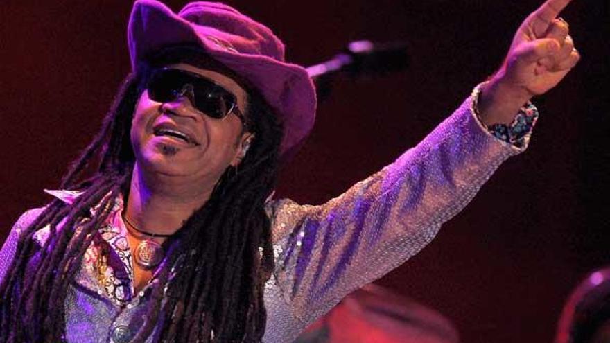 Carlinhos Brown, durante un concierto.