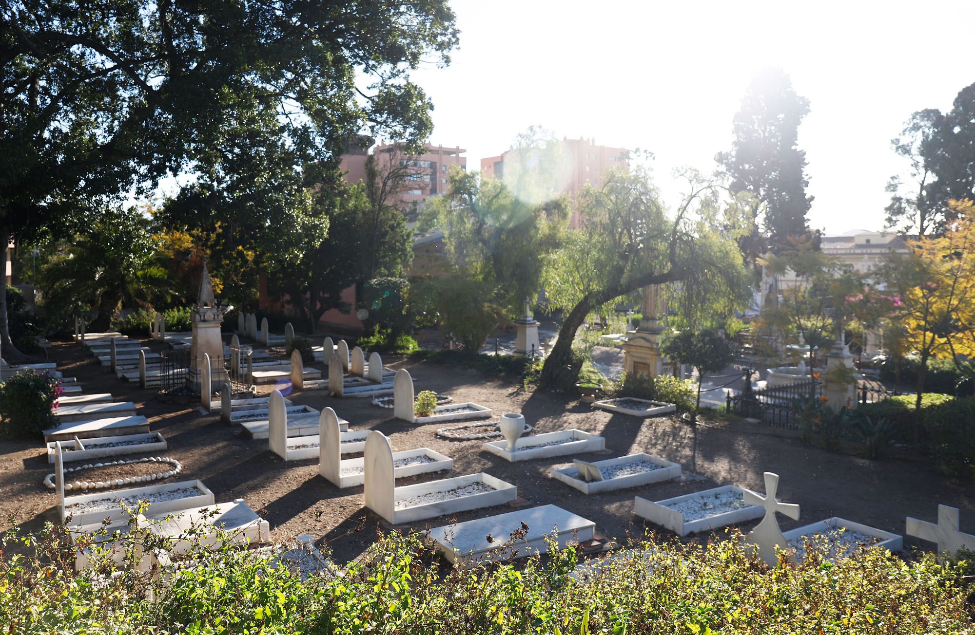 Recorrido por las mejoras realizadas en el Cementerio Inglés de Málaga