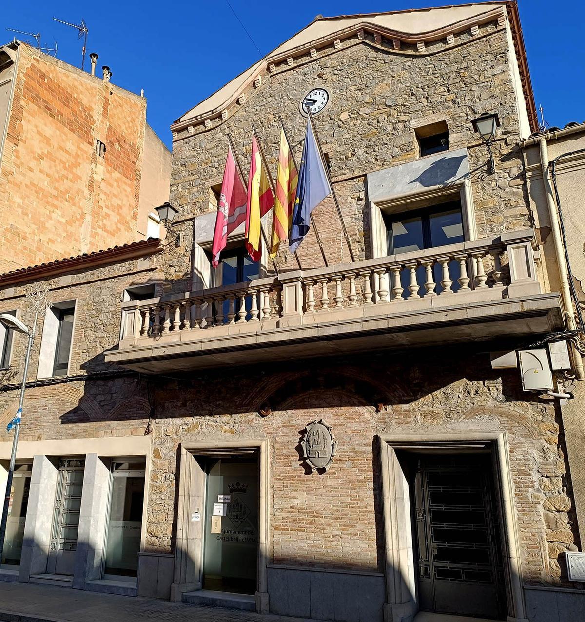 Una imatge exterior de l'Ajuntament de Castellbell