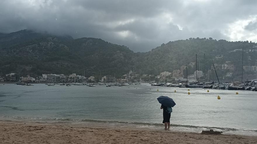 Wetterdienst warnt vor Starkregen, Gewitter und Hagel auf Mallorca