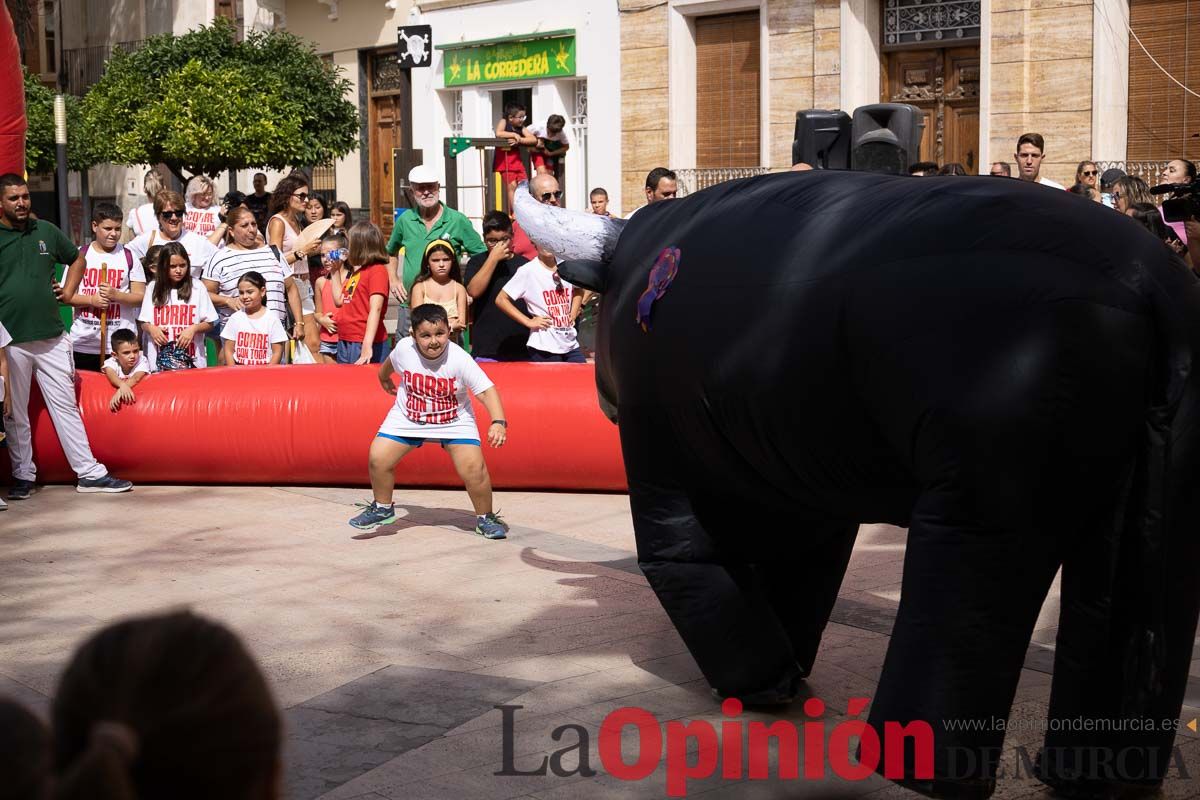 Chupinazo y encierro chico en Calasparra