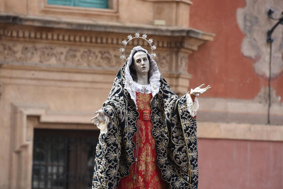 La Dolorosa de Salzillo, a su paso por Belluga.