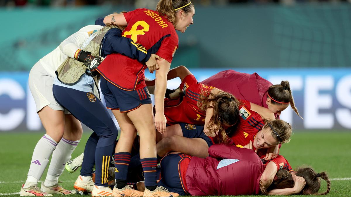 El deporte español celebra la clasificación de España para la final