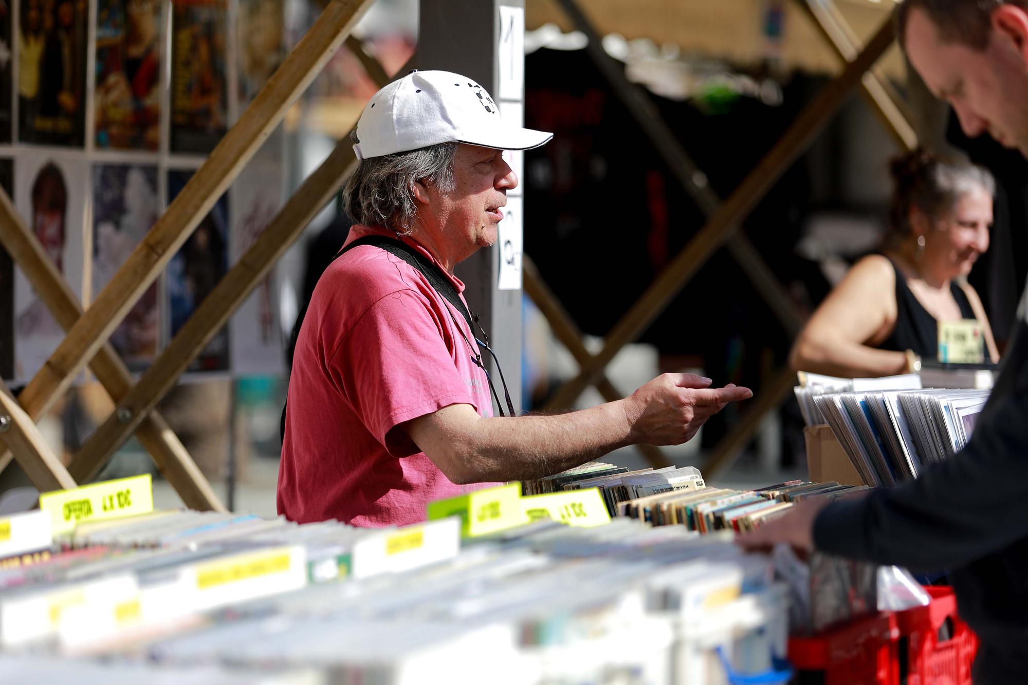 Galería de la feria del Disc celebrada en Sant Antoni, en Ibiza