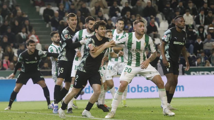 Lance de una acción del encuentro ante el Sporting.