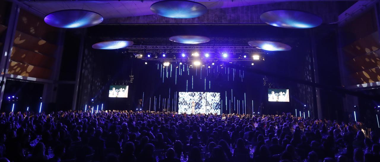 Comienzo de la ceremonia de entrega de la décima edición de los Premios Feroz, en Zaragoza.