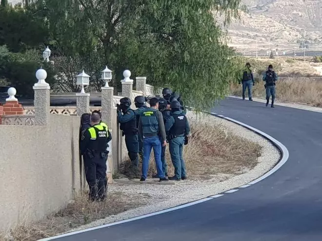 Tiroteo en Alicante: Cinco guardias civiles heridos durante una operación antidroga