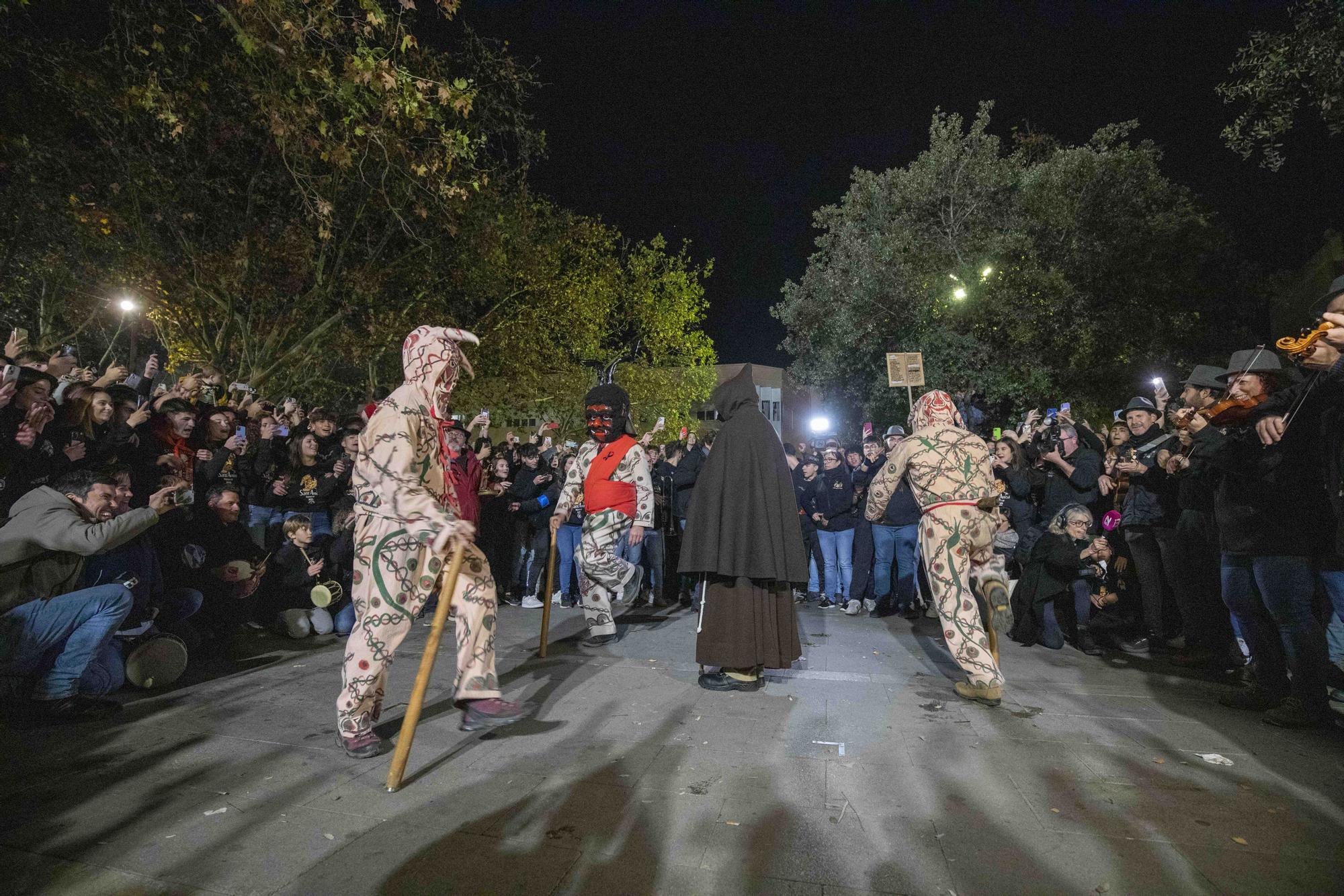 Sant Antoni 2023: Un ‘primer ball de dimonis' para la igualdad en Manacor