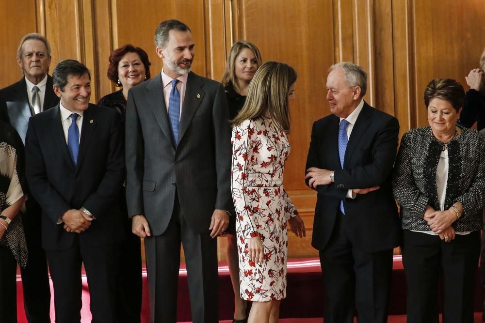 Audiencia de los Reyes con los galardonados con las Medallas de Asturias 2016