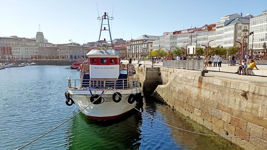 A Coruña y Oleiros unen fuerzas para crear un servicio de transporte marítimo todo el año